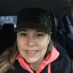 Meet your Posher, Debbie